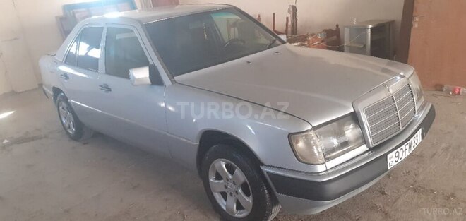 Mercedes C 220 1993, 365,814 km - 2.0 l - Bakı