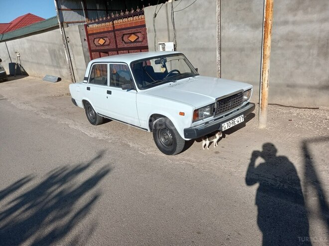 LADA (VAZ) 2107 2006, 13,920 km - 1.6 l - Tovuz