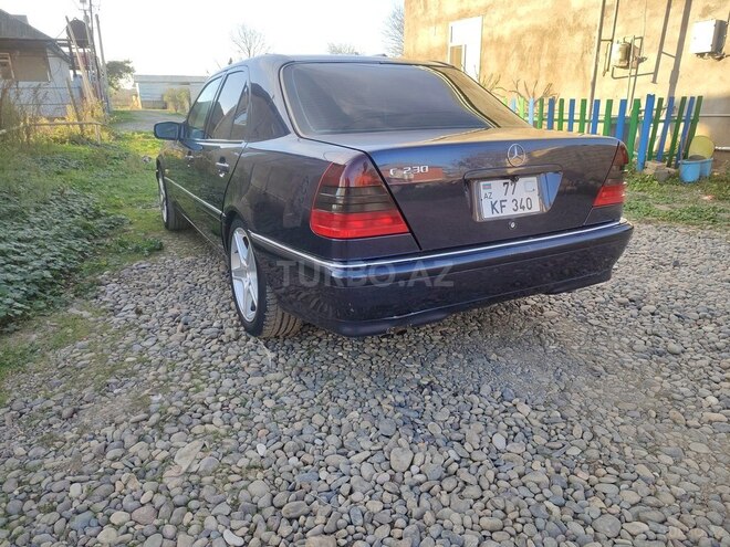 Mercedes C 230 1997, 317,243 km - 2.3 л - Cəlilabad