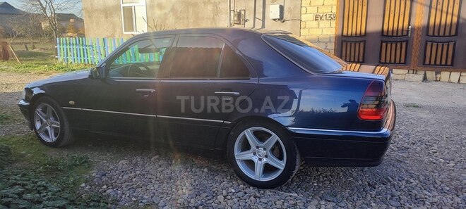 Mercedes C 230 1997, 317,243 km - 2.3 л - Cəlilabad