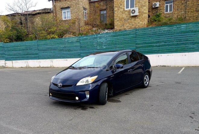 Toyota Prius 2014, 160,000 km - 1.8 l - Bakı
