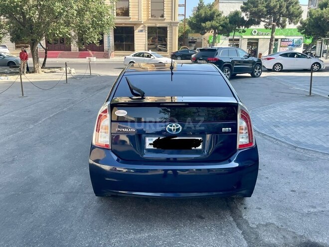 Toyota Prius 2014, 160,000 km - 1.8 l - Bakı