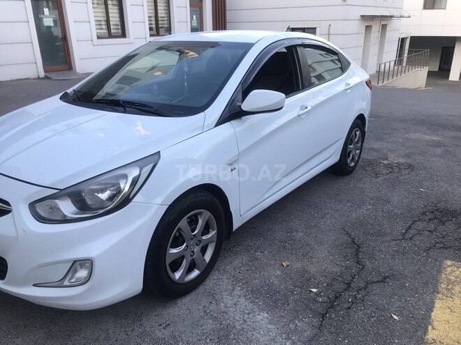 Hyundai Accent 2011, 224,000 km - 1.6 l - Bakı