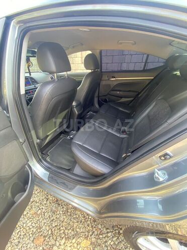Hyundai Elantra 2016, 138,000 km - 1.6 л - Bakı