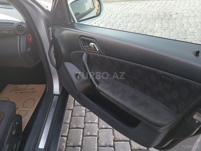 Mercedes C 180 2000, 312,800 km - 2.0 l - Bakı