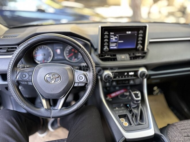 Toyota RAV4 2019, 68,000 km - 2.0 l - Bakı