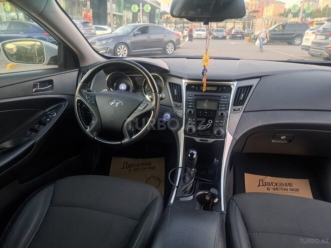 Hyundai Sonata 2013, 321,869 km - 2.0 l - Bakı