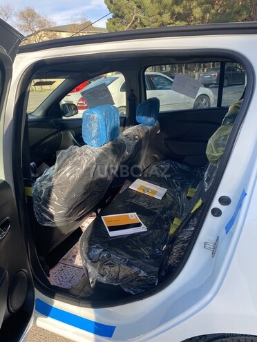 Renault Sandero 2015, 27,513 km - 1.6 l - Xırdalan