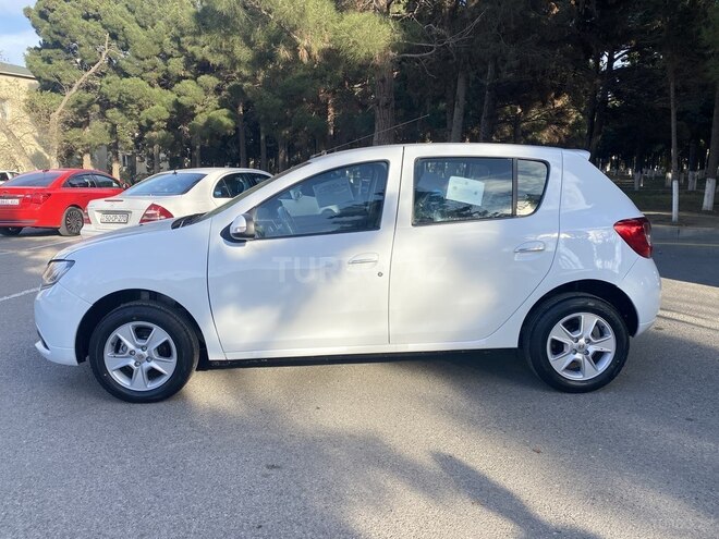 Renault Sandero 2015, 27,513 km - 1.6 l - Xırdalan