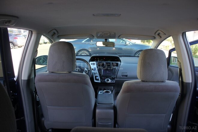 Toyota Prius V 2012, 315,000 km - 1.8 l - Bakı