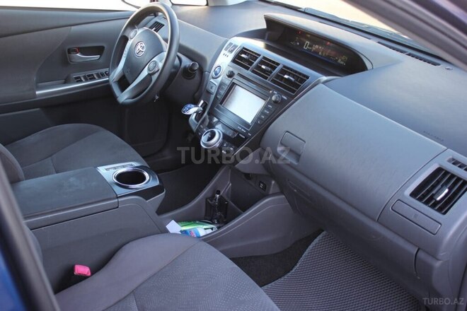 Toyota Prius V 2012, 315,000 km - 1.8 l - Bakı