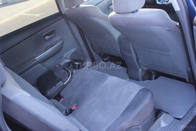 Toyota Prius V 2012, 315,000 km - 1.8 l - Bakı
