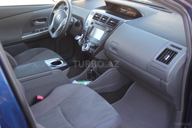 Toyota Prius V 2012, 315,000 km - 1.8 l - Bakı
