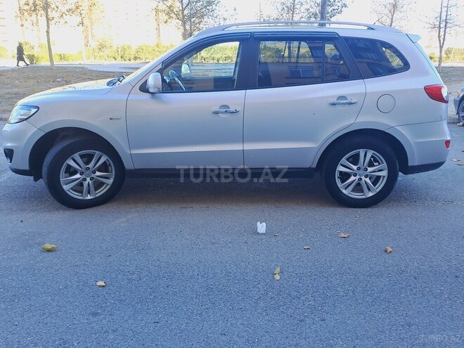 Hyundai Santa Fe 2010, 204,000 km - 2.0 l - Bakı