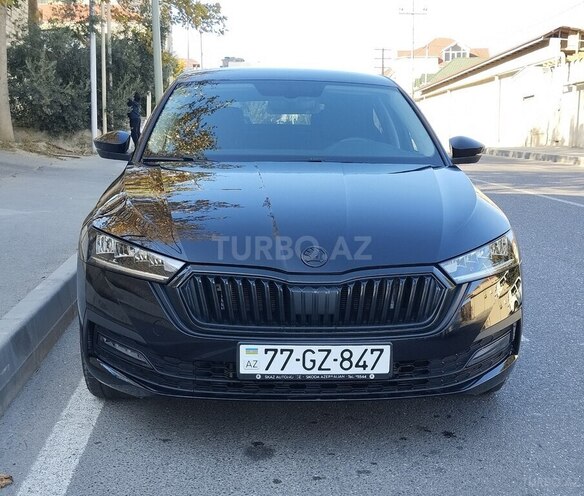 Skoda Octavia 2021, 33,500 km - 1.4 l - Bakı