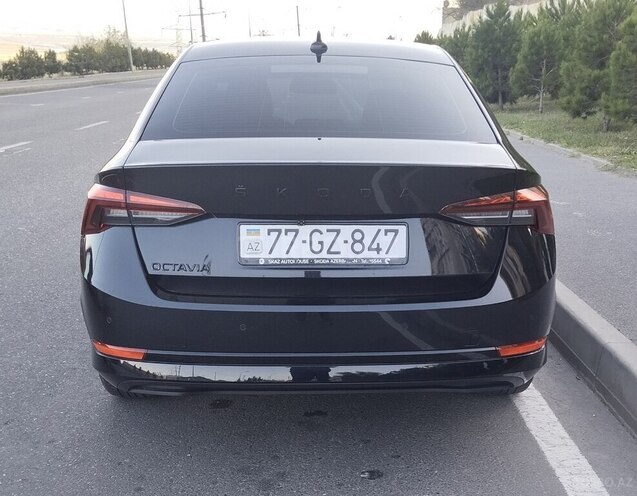 Skoda Octavia 2021, 33,500 km - 1.4 l - Bakı