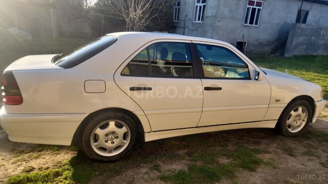 Mercedes C 180 1998, 305,000 km - 1.8 л - Masallı