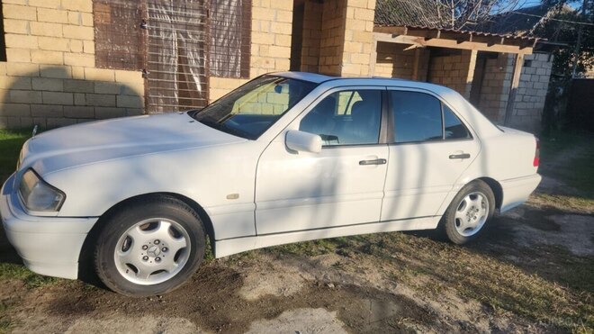 Mercedes C 180 1998, 305,000 km - 1.8 л - Masallı