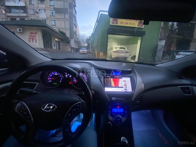 Hyundai Elantra 2011, 260,000 km - 1.8 л - Bakı