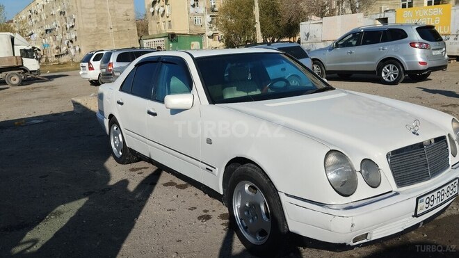 Mercedes E 230 1996, 560,000 km - 2.3 l - Sumqayıt
