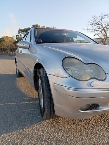 Mercedes C 240 2000, 320,000 km - 2.6 л - Sumqayıt