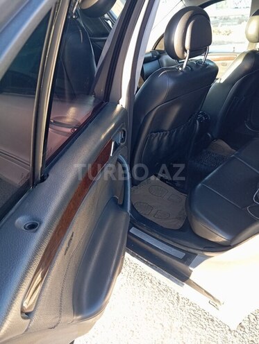 Mercedes C 240 2000, 320,000 km - 2.6 л - Sumqayıt