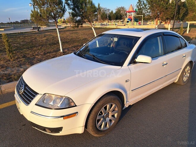 Volkswagen Passat 2003, 200,000 km - 1.8 л - Neftçala