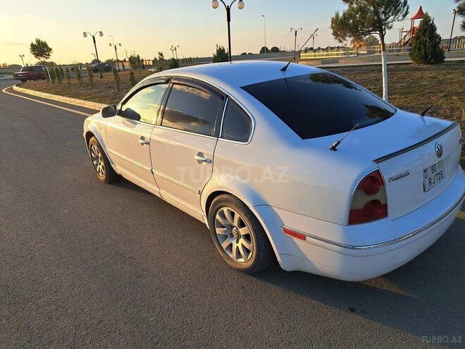 Volkswagen Passat 2003, 200,000 km - 1.8 л - Neftçala