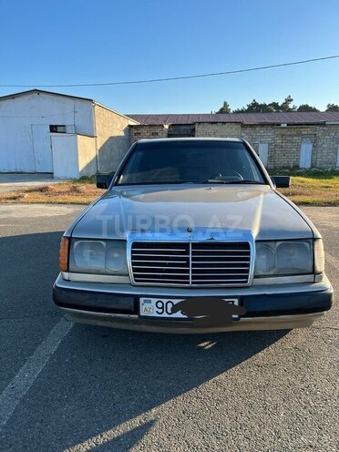 Mercedes E 200 1986, 255,555 km - 2.0 l - Cəlilabad