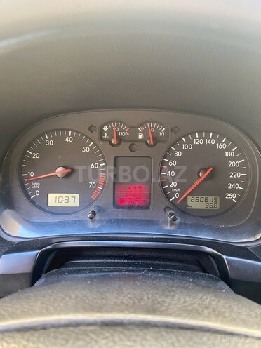 Volkswagen Golf 1999, 280,615 km - 2.0 l - Bakı