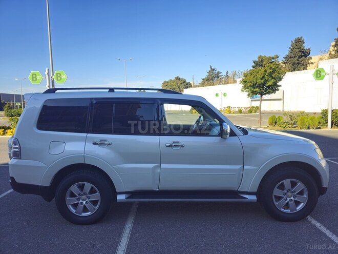 Mitsubishi Pajero 2007, 190,000 km - 3.0 л - Bakı