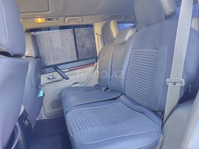Mitsubishi Pajero 2007, 190,000 km - 3.0 л - Bakı