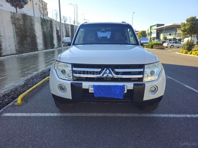 Mitsubishi Pajero 2007, 190,000 km - 3.0 л - Bakı