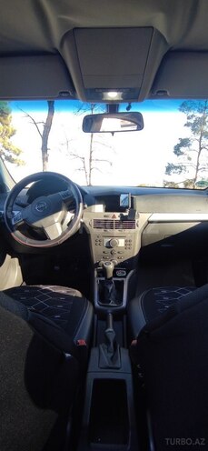 Opel Astra 2006, 302,000 km - 1.6 l - Bakı