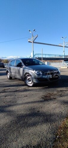 Opel Astra 2006, 302,000 km - 1.6 l - Bakı