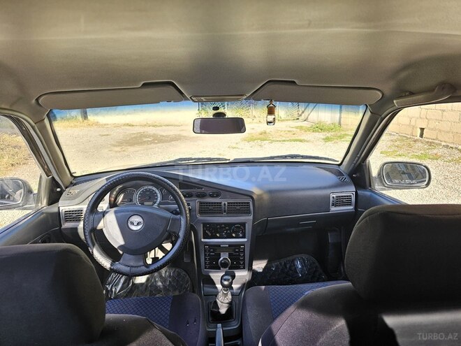 Daewoo Nexia 2011, 280,000 km - 1.5 l - Quba