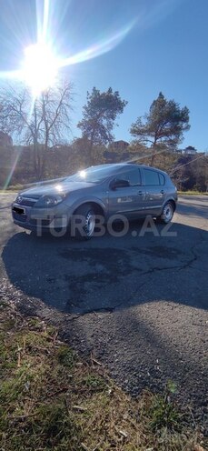 Opel Astra 2006, 302,000 km - 1.6 l - Bakı