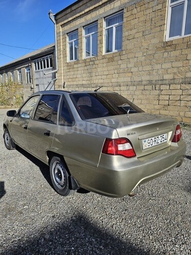 Daewoo Nexia 2011, 280,000 km - 1.5 l - Quba
