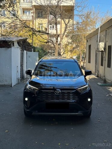 Toyota RAV4 2023, 16,000 km - 2.0 l - Bakı