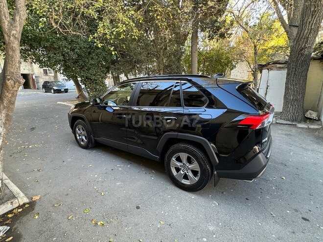 Toyota RAV4 2023, 16,000 km - 2.0 l - Bakı