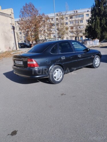 Opel Vectra 1997, 180,000 km - 2.0 l - Bakı