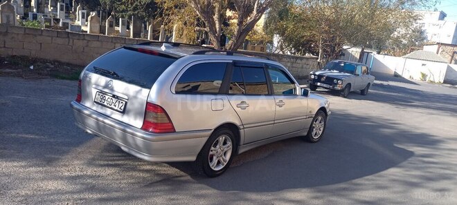 Mercedes C 200 2000, 195,877 km - 2.0 l - Bakı