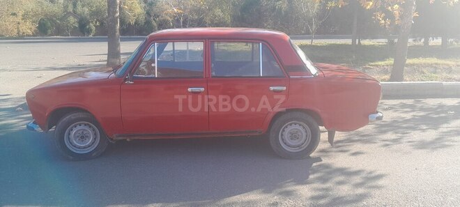LADA (VAZ) 21011 1978, 80,000 km - 1.3 л - Gəncə