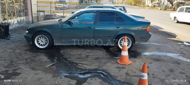 BMW 318 1996, 360,000 km - 1.8 l - Quba