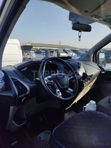 Ford Tourneo Custom 2014, 250,000 km - 2.2 l - Bakı