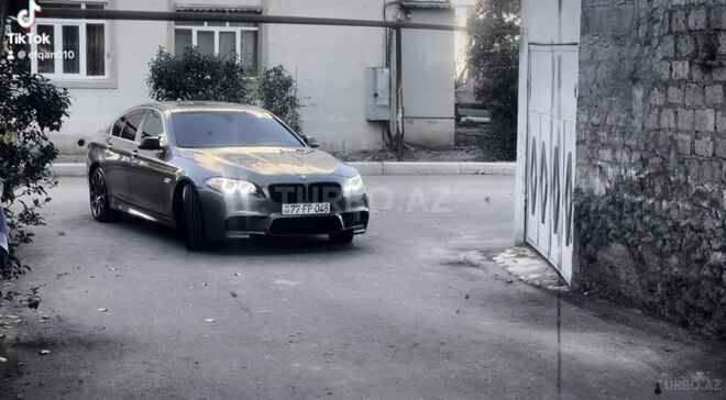BMW 528 2014, 181,000 km - 2.0 l - Gəncə