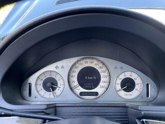 Mercedes E 320 2002, 258,794 km - 3.2 l - Şəmkir