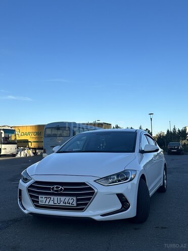 Hyundai Elantra 2015, 127,000 km - 1.6 l - Bakı