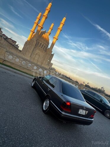 Mercedes C 200 1996, 605,000 km - 2.0 l - Bakı