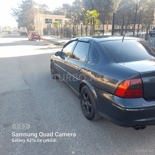 Opel Vectra 2001, 365,214 km - 2.2 л - Şəmkir